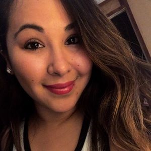 Meet your Posher, Bernice